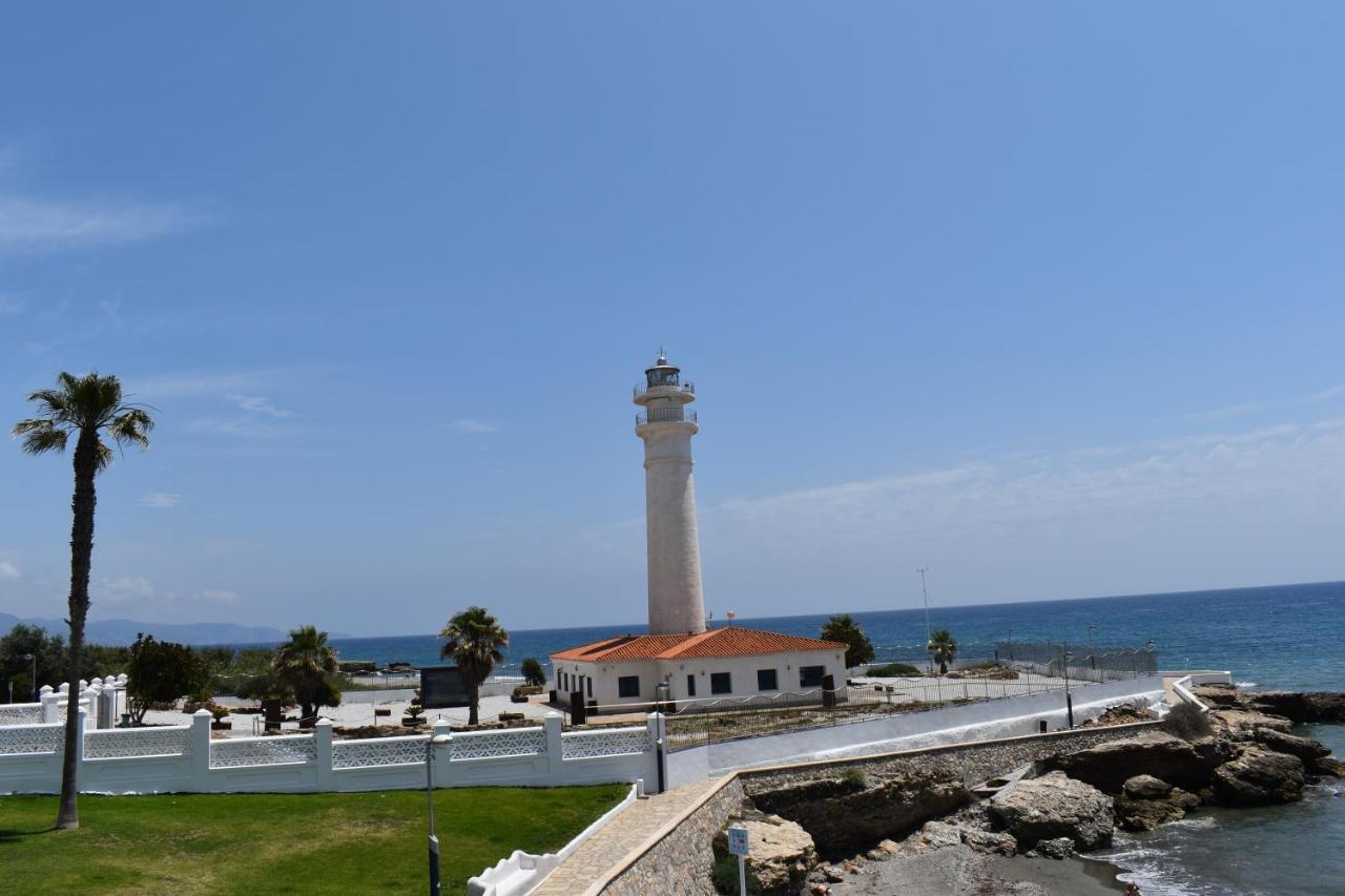 Fantastic Studio - Beachfront Torrox Exterior foto