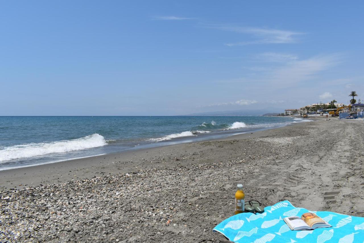 Fantastic Studio - Beachfront Torrox Exterior foto