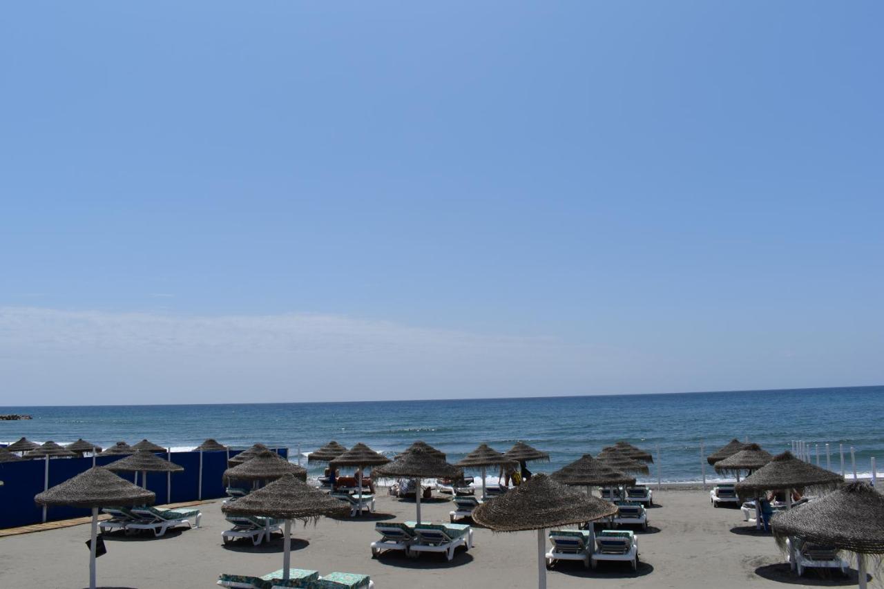 Fantastic Studio - Beachfront Torrox Exterior foto